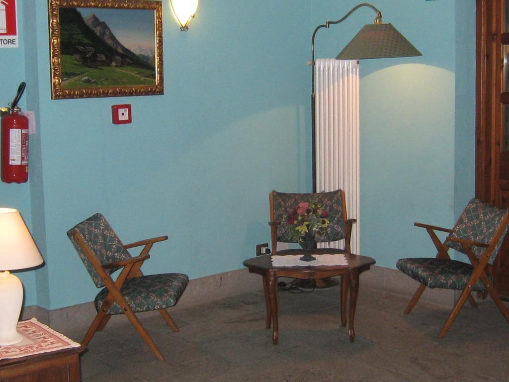 Hotel Villa Plinia Праджелато Екстер'єр фото